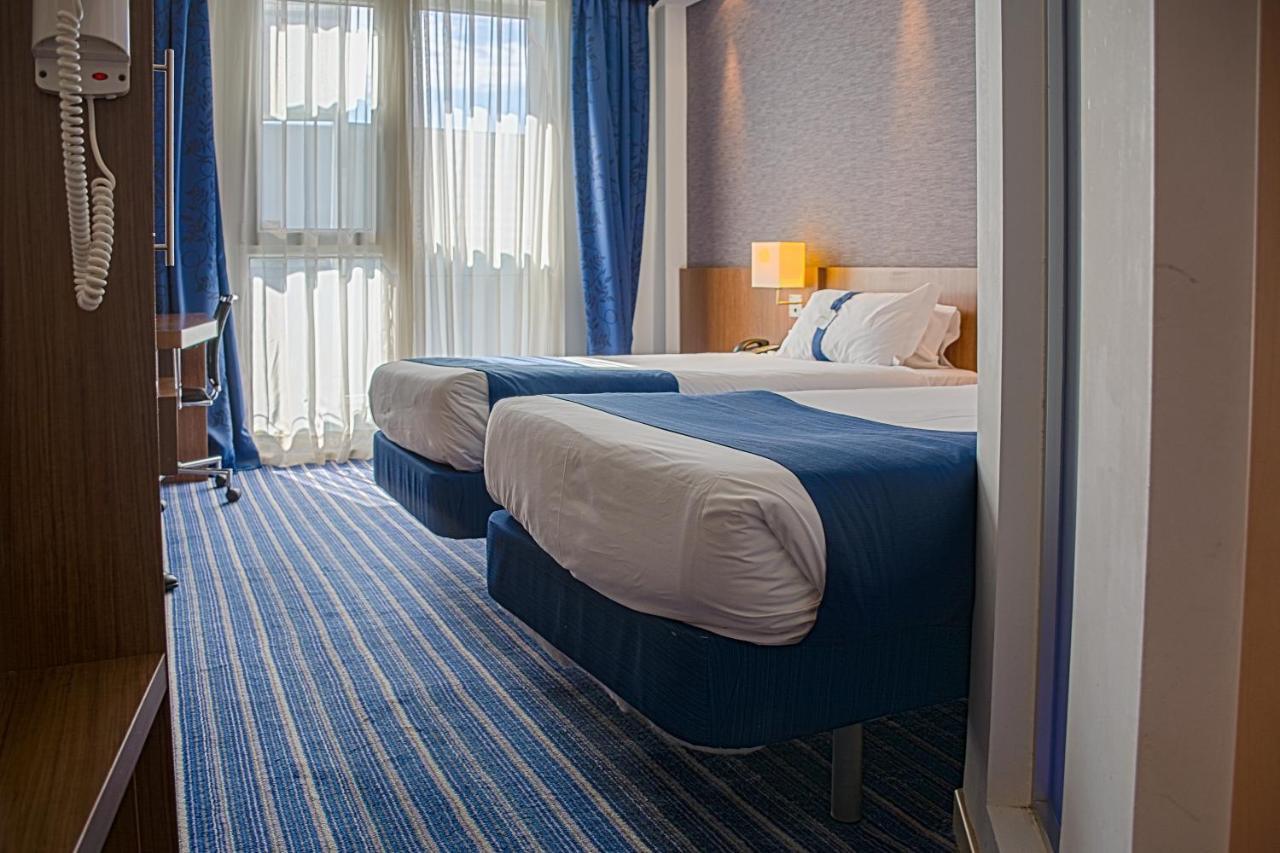 Holiday Inn Express Madrid Leganes By Ihg Экстерьер фото