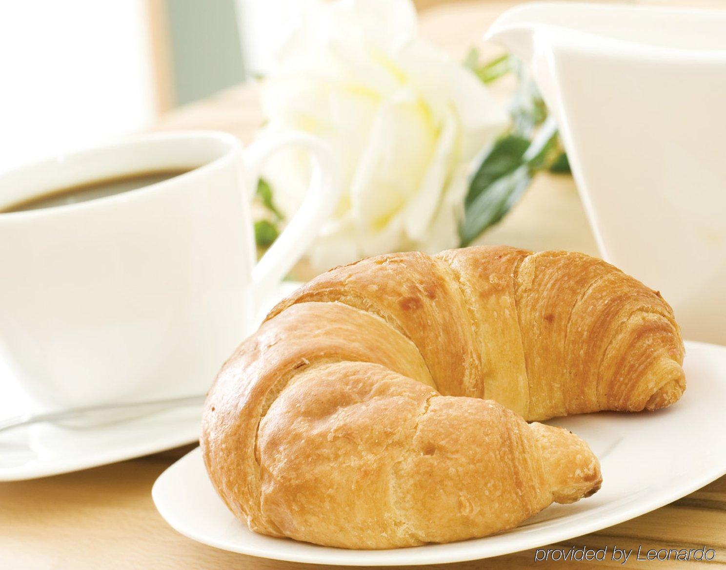 Holiday Inn Express Madrid Leganes By Ihg Экстерьер фото